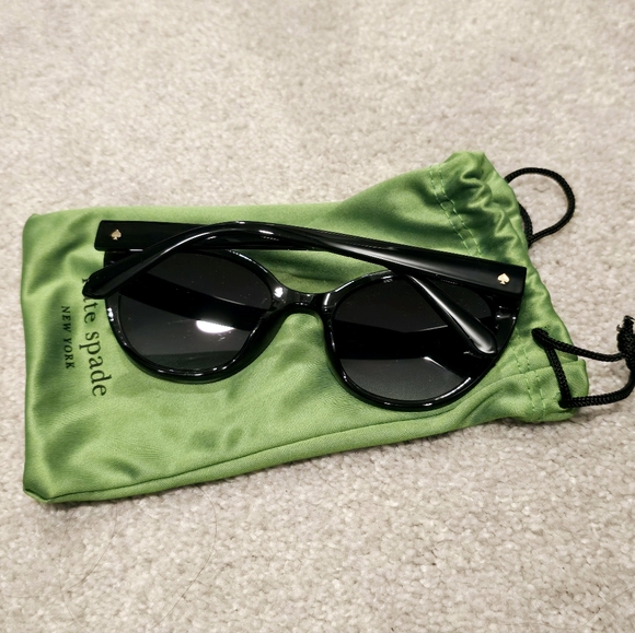Kate Spade Samantha Elegant Black Sunglasses. NEW